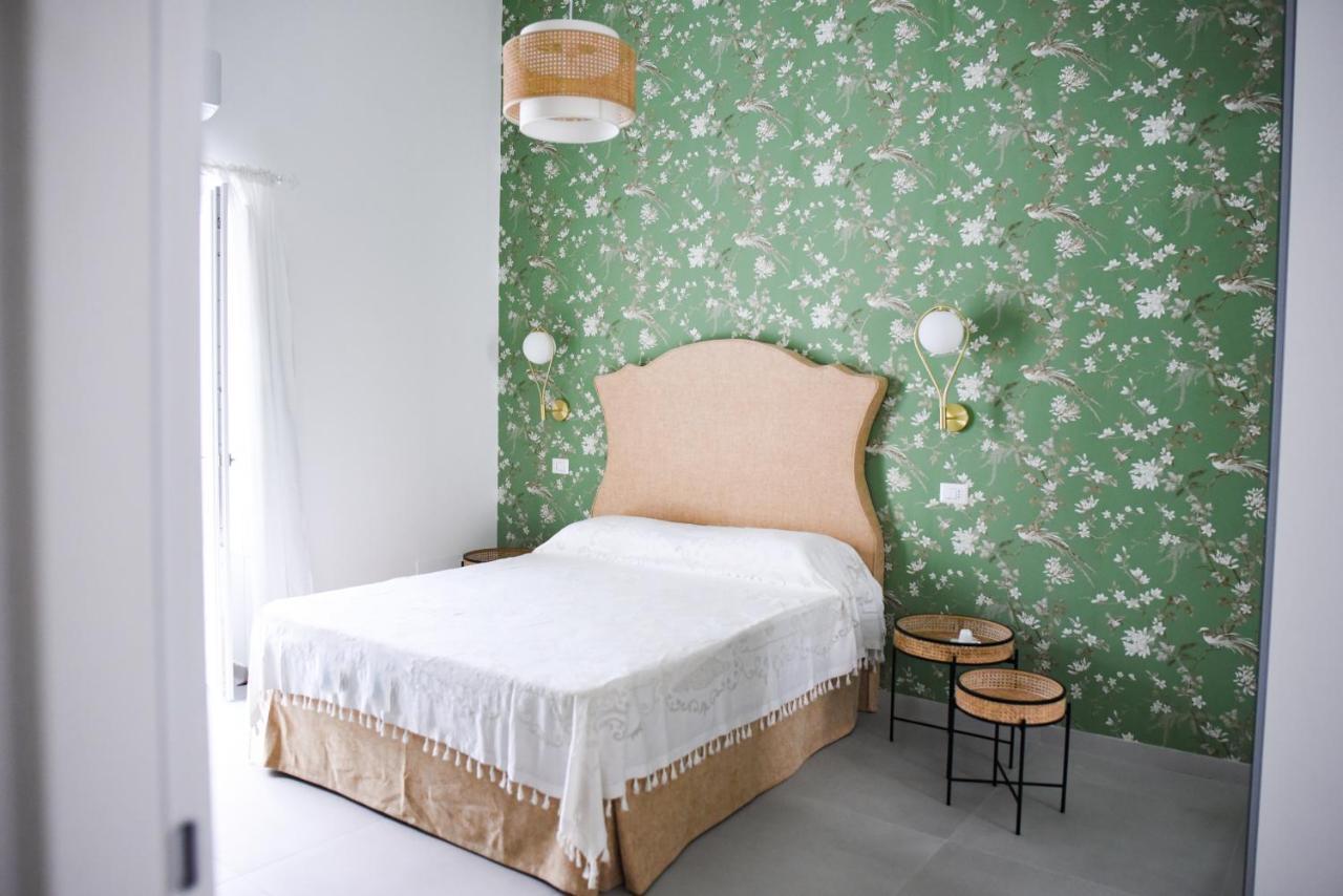 Corso Vittorio Elegant Suites Lipari Экстерьер фото