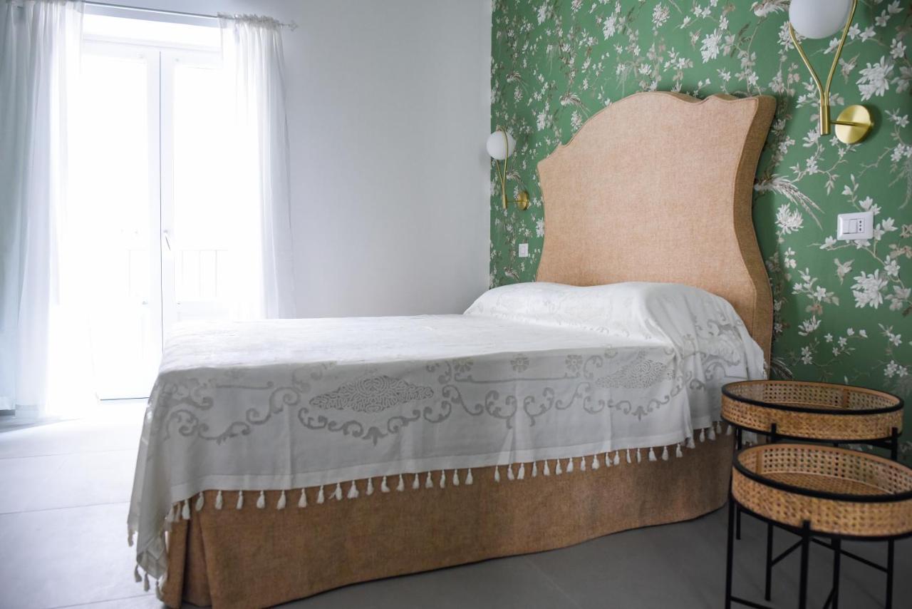 Corso Vittorio Elegant Suites Lipari Экстерьер фото