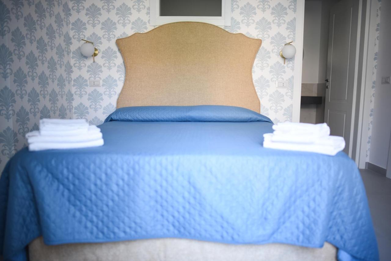Corso Vittorio Elegant Suites Lipari Экстерьер фото