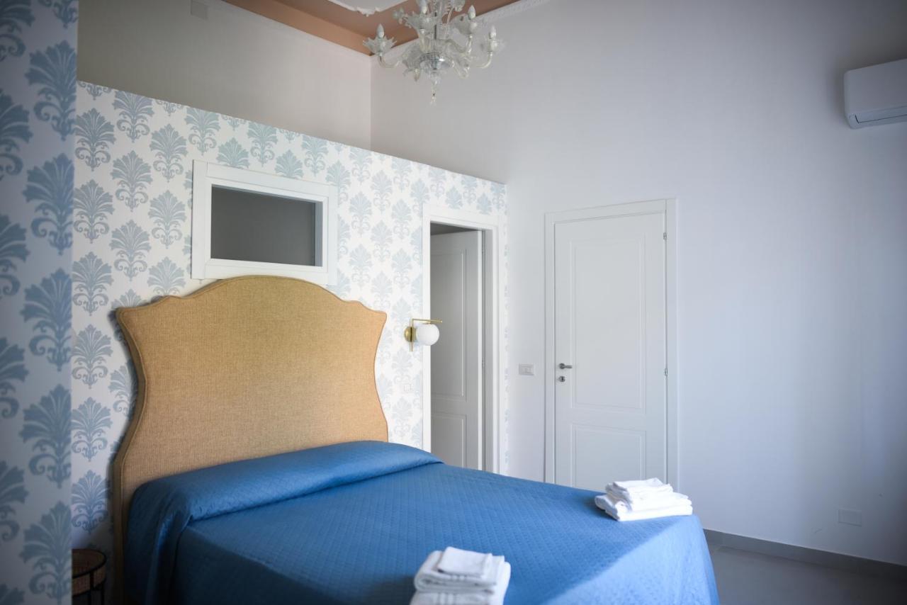 Corso Vittorio Elegant Suites Lipari Экстерьер фото